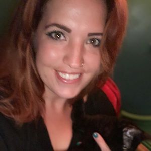 Meet your Posher, Laura